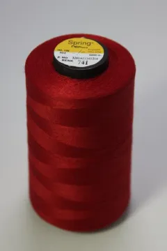 Bordo Spring polyester dikiş ipliği bobini