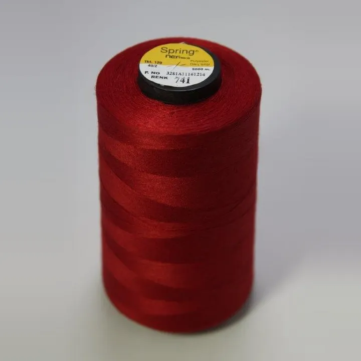 Bordo Spring polyester dikiş ipliği bobini